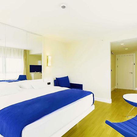 Orbi Twin Towers Aparthotel With Sea View Batumi Exteriér fotografie