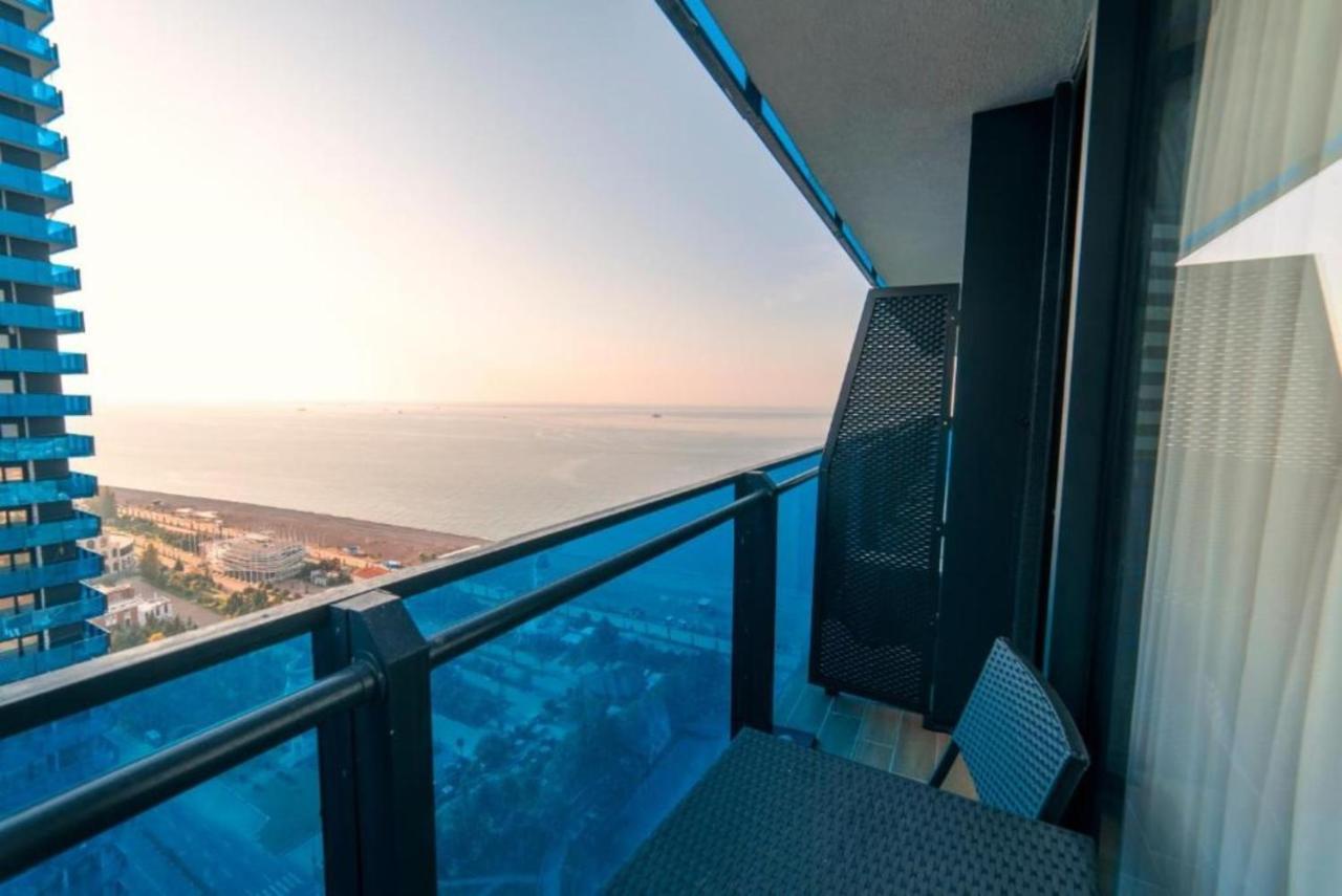 Orbi Twin Towers Aparthotel With Sea View Batumi Exteriér fotografie