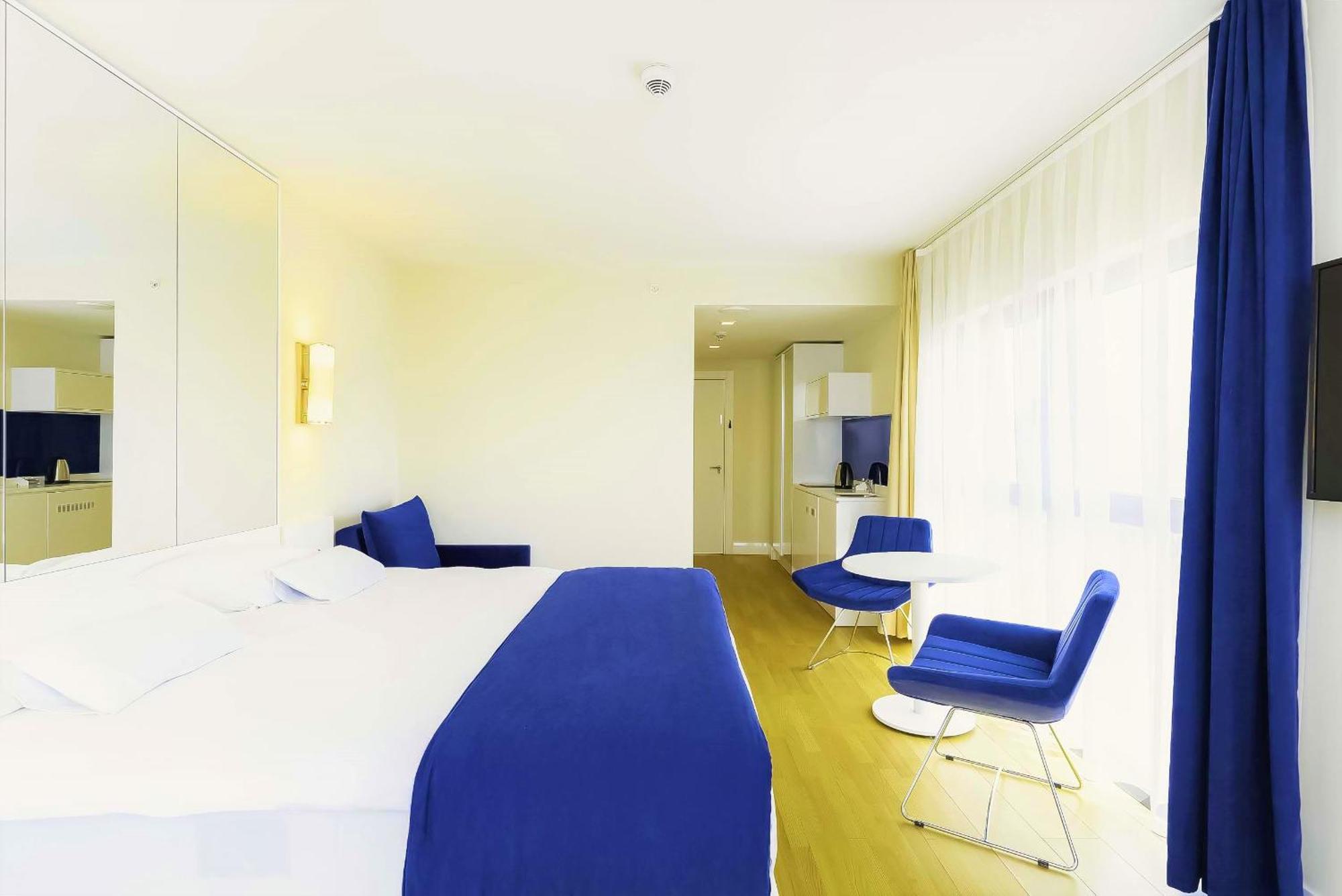 Orbi Twin Towers Aparthotel With Sea View Batumi Exteriér fotografie