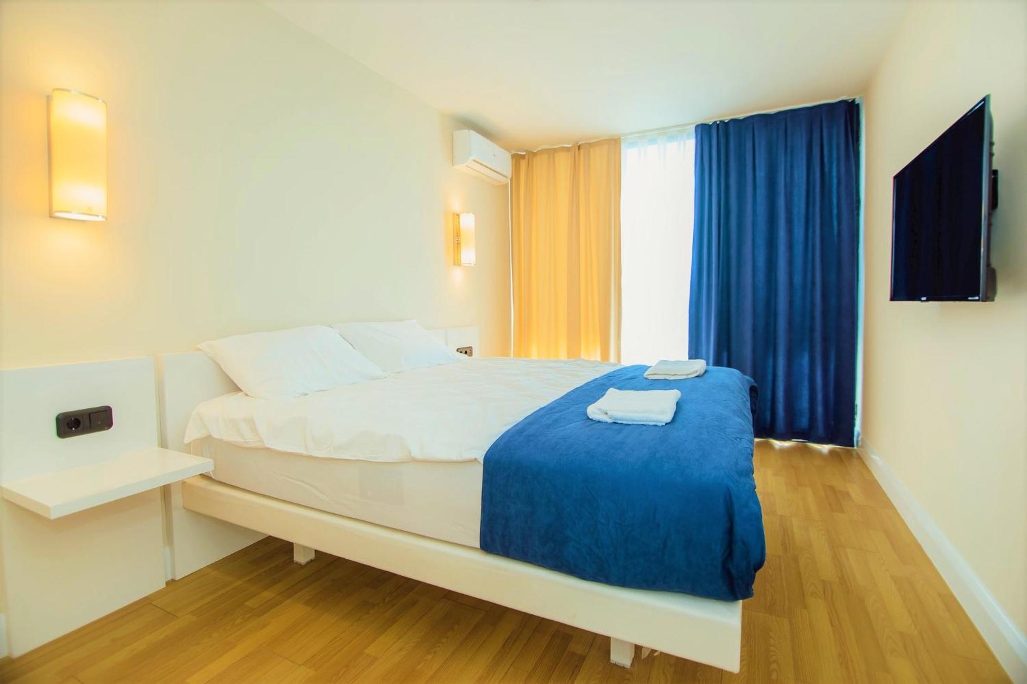 Orbi Twin Towers Aparthotel With Sea View Batumi Exteriér fotografie