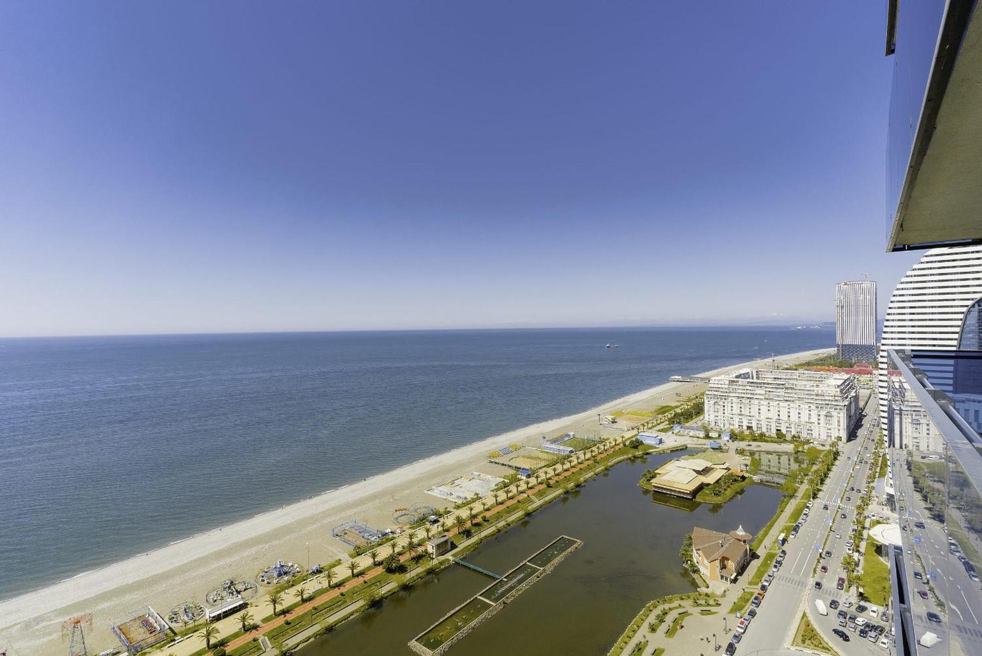 Orbi Twin Towers Aparthotel With Sea View Batumi Exteriér fotografie